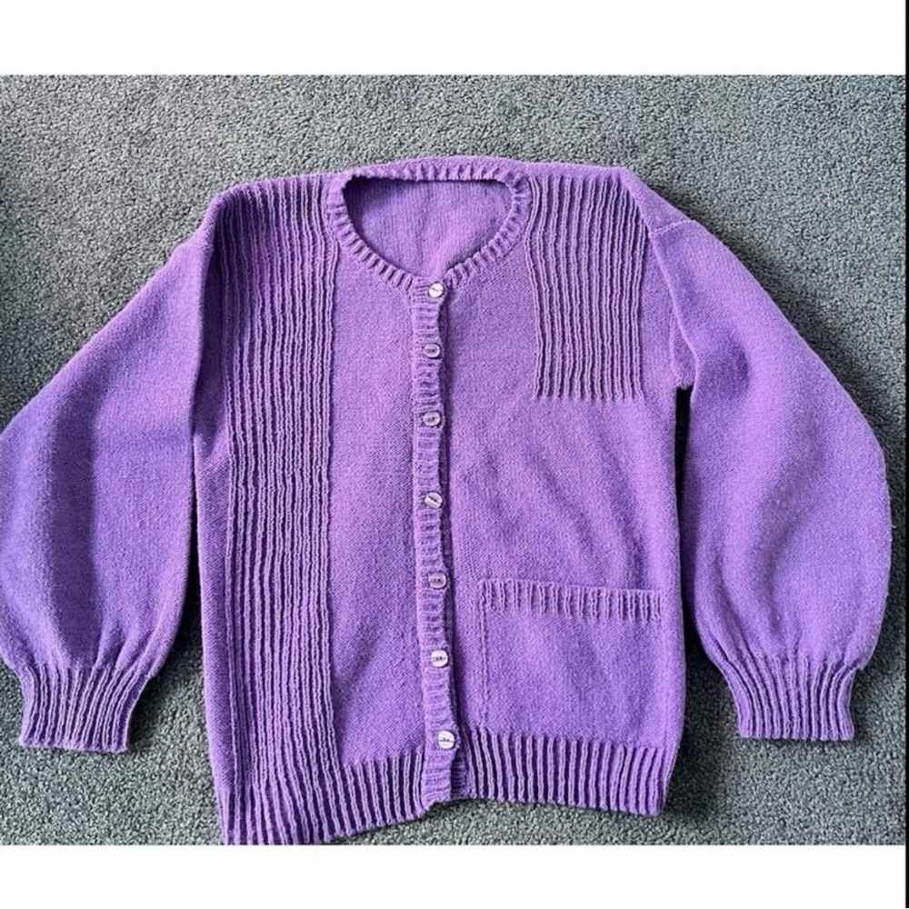 Vintage Handknitted Cardigan & Hat Set · Lilac Quiet Luxury Heirloom - Picture 10 of 16